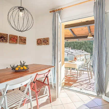 Quadrilocale 6 Posti Letto Vicino Al Mare Apartmán *